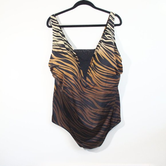 Catherines NEW Women Plus Size Swimsuit One Piece sz 34W Bathing Suit